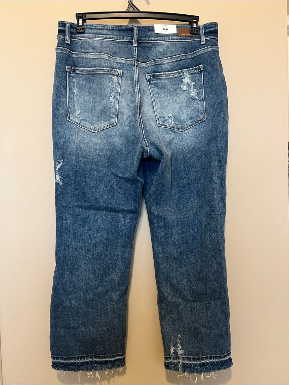Judy Blue Distressed Cropped Boyfriend Jeans in Dark Blue Wash - Picture 7 of 7